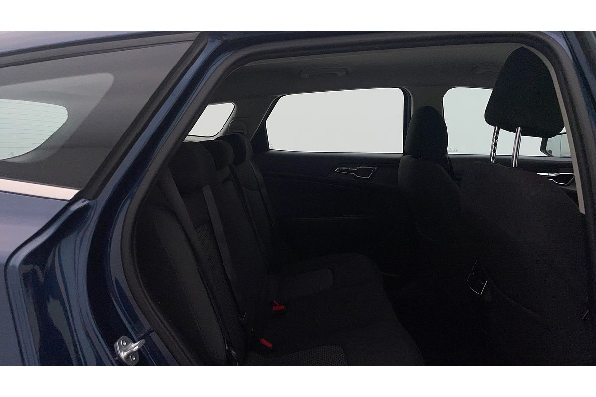 2023 Kia Sportage S NQ5