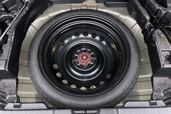 2019 Toyota Corolla SX Hybrid ZWE211R