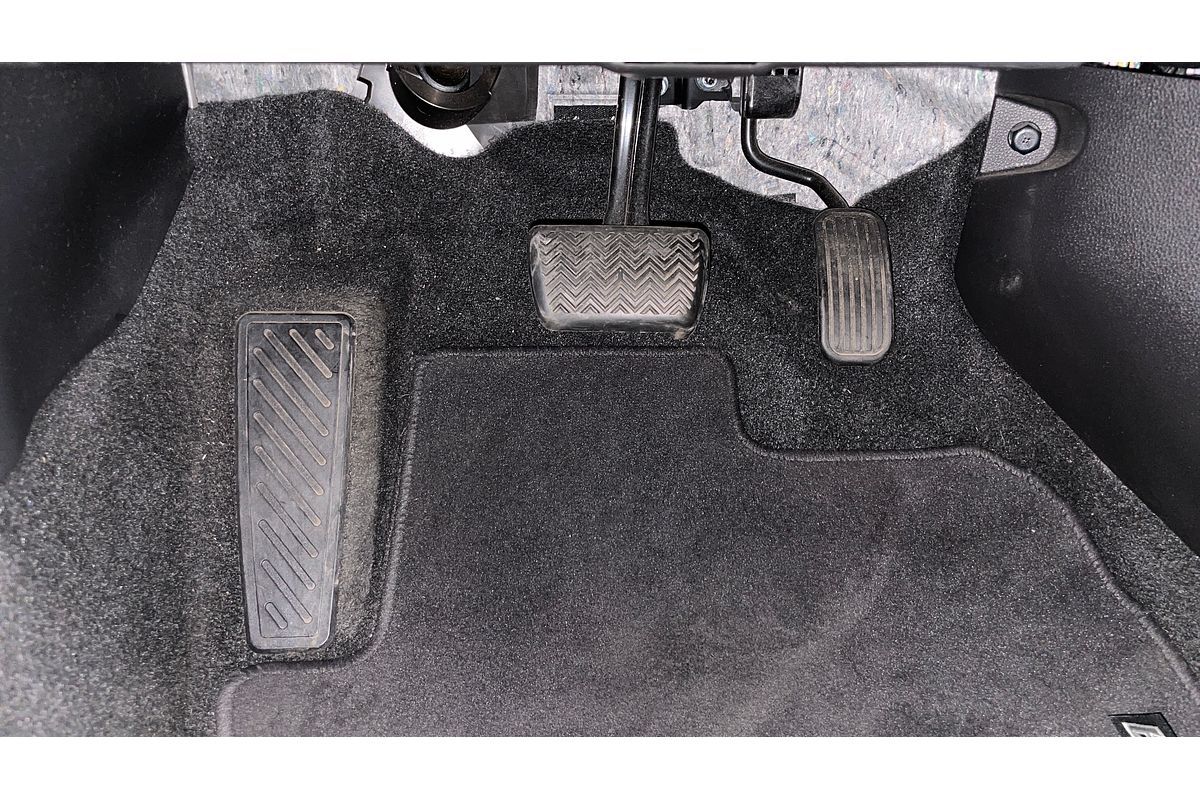 2019 Toyota Corolla SX Hybrid ZWE211R