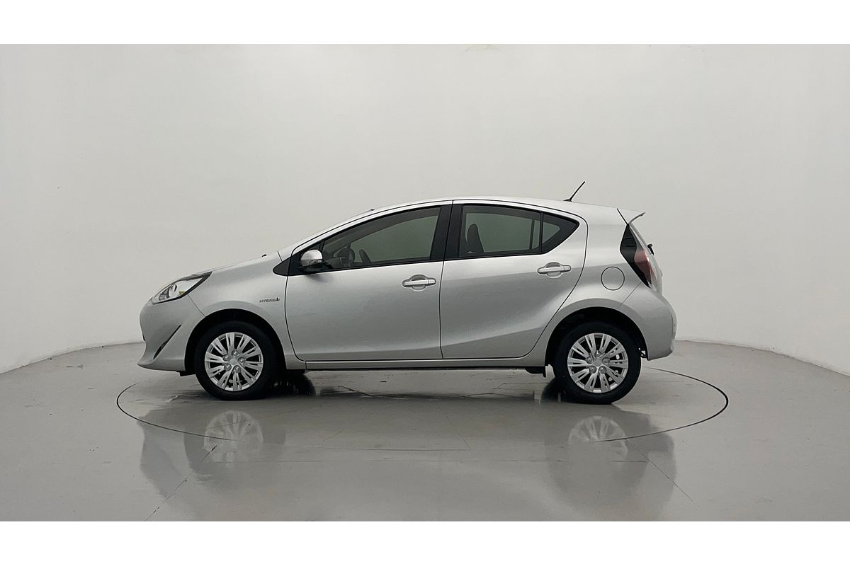 2019 Toyota Prius HYBRID NHP10R MY17