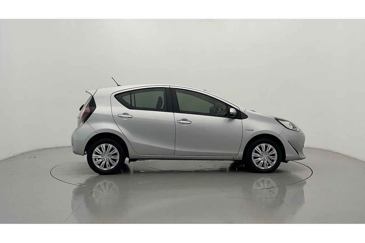 2019 Toyota Prius HYBRID NHP10R MY17