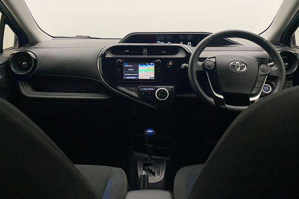 2019 Toyota Prius HYBRID NHP10R MY17