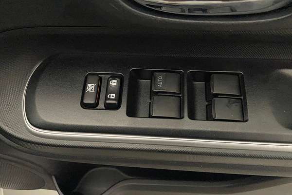 2019 Toyota Prius HYBRID NHP10R MY17