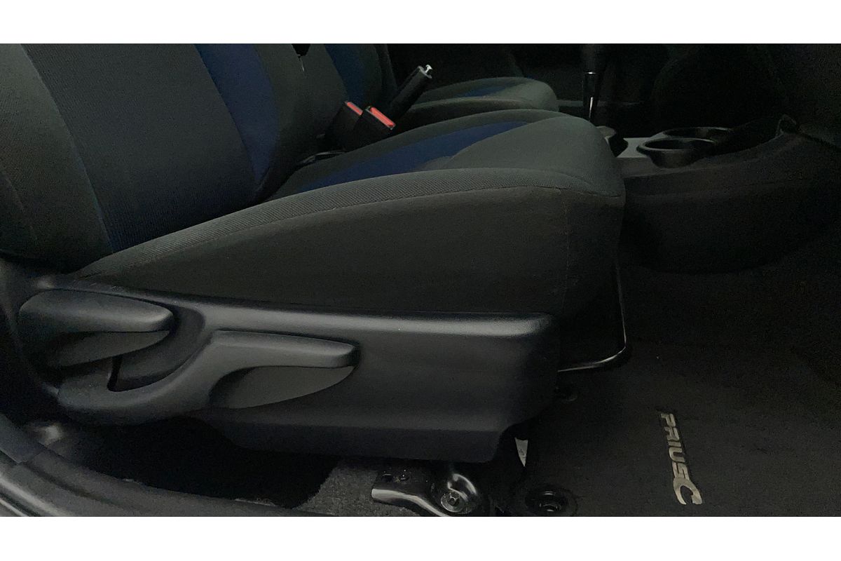 2019 Toyota Prius HYBRID NHP10R MY17