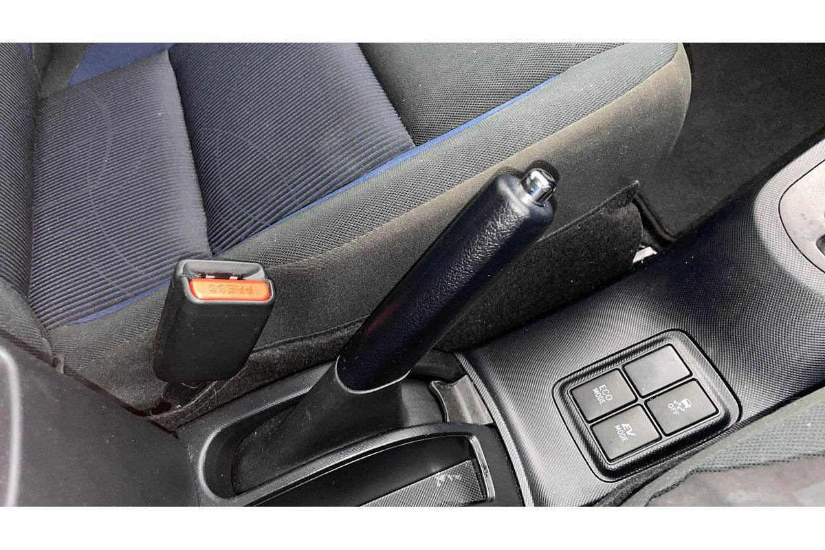 2019 Toyota Prius HYBRID NHP10R MY17