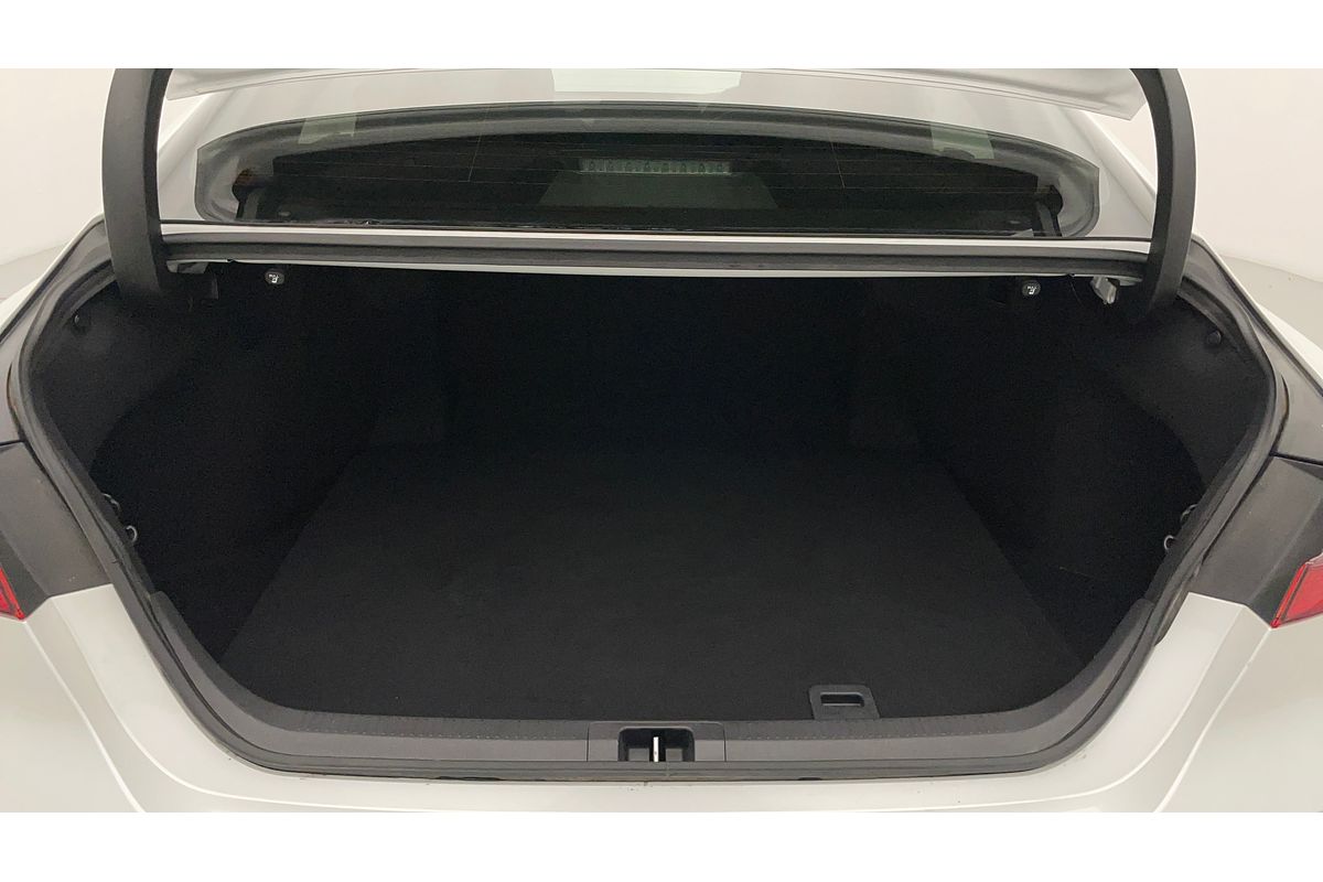 2021 Toyota Camry Ascent AXVH70R