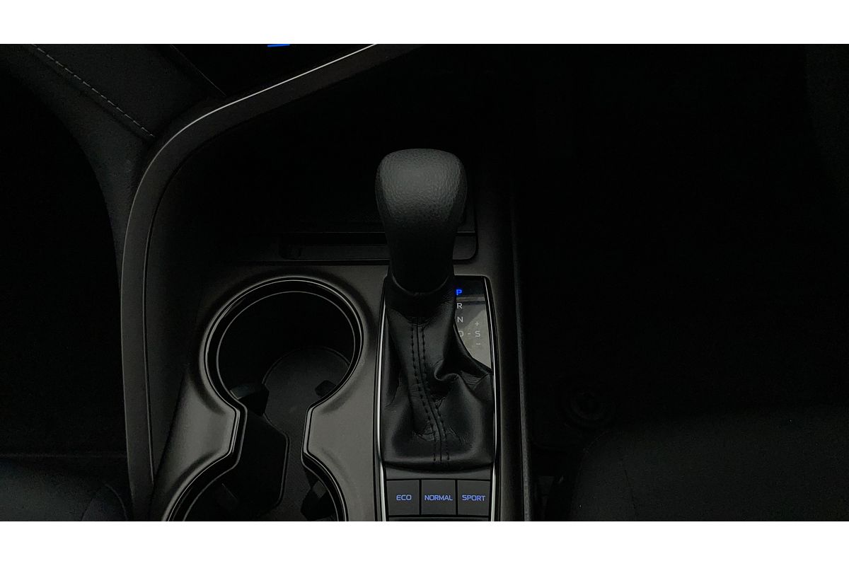 2021 Toyota Camry Ascent AXVH70R