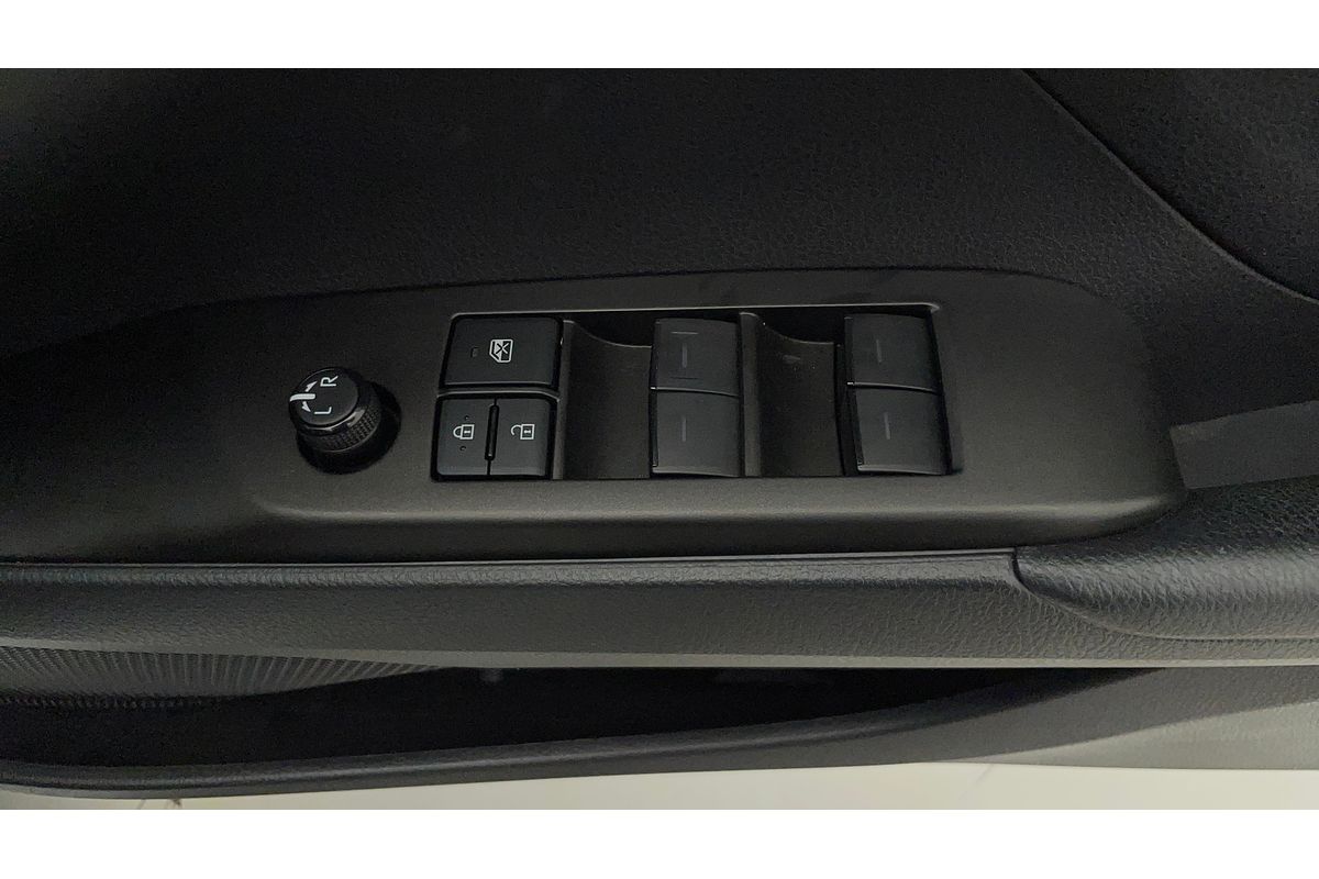 2021 Toyota Camry Ascent AXVH70R