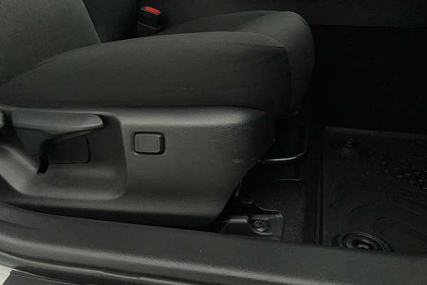 2021 Toyota Camry Ascent AXVH70R