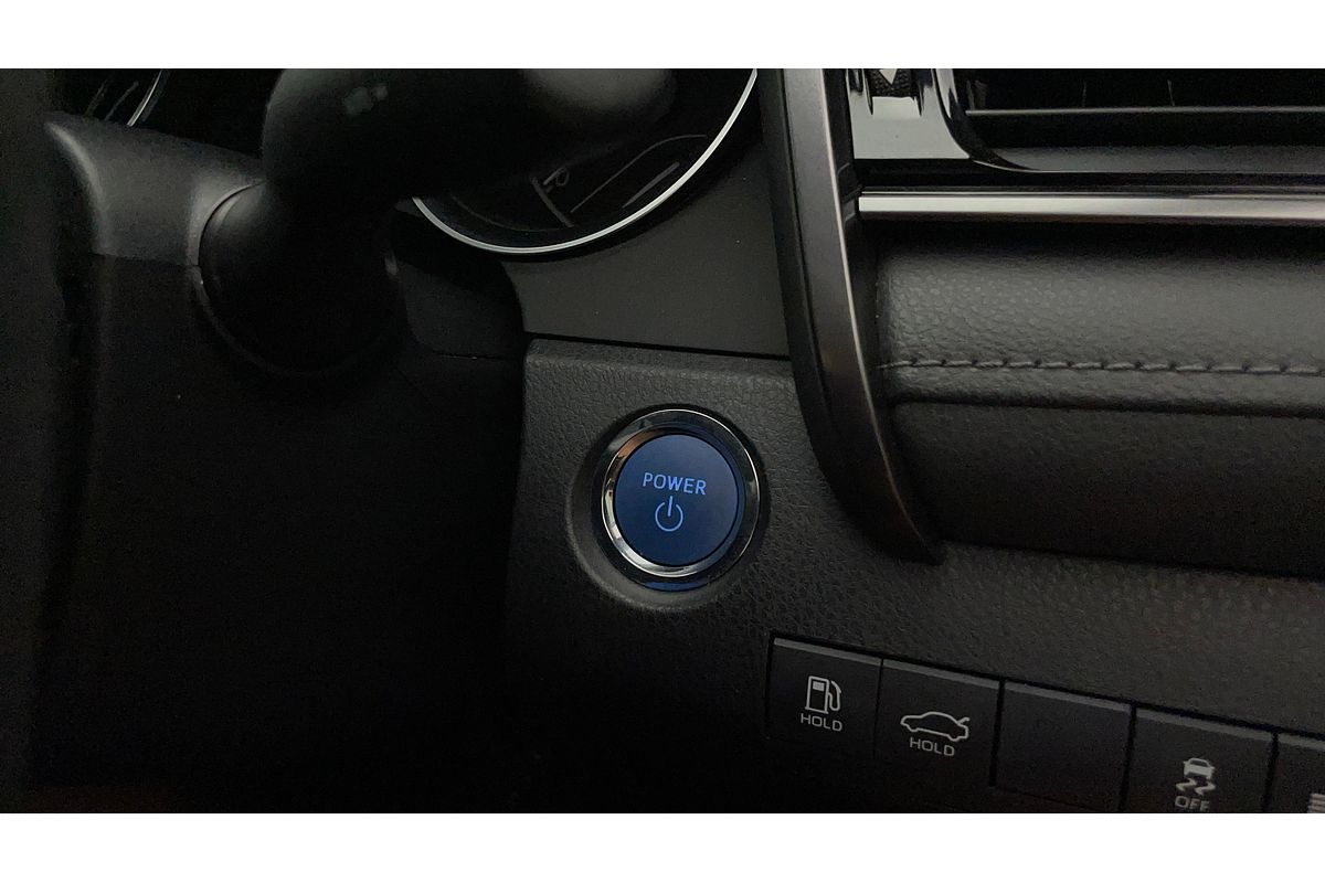 2021 Toyota Camry Ascent AXVH70R