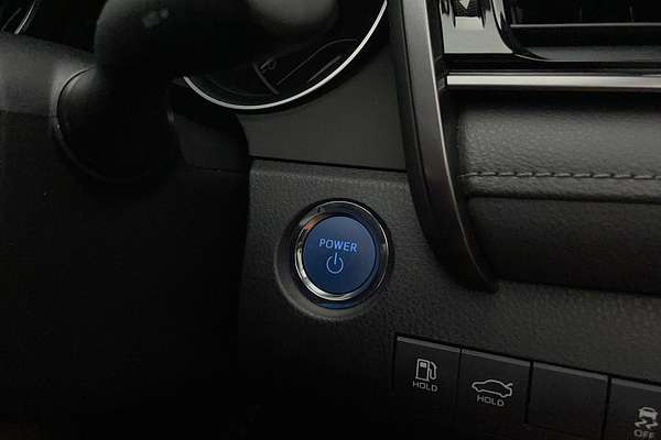 2021 Toyota Camry Ascent AXVH70R