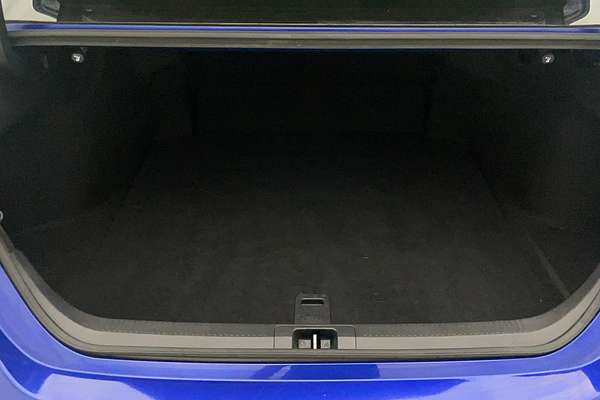 2020 Toyota Camry Ascent AXVH71R