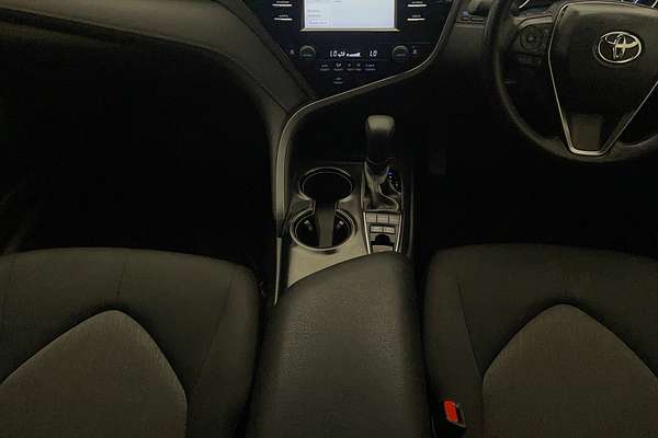 2020 Toyota Camry Ascent AXVH71R