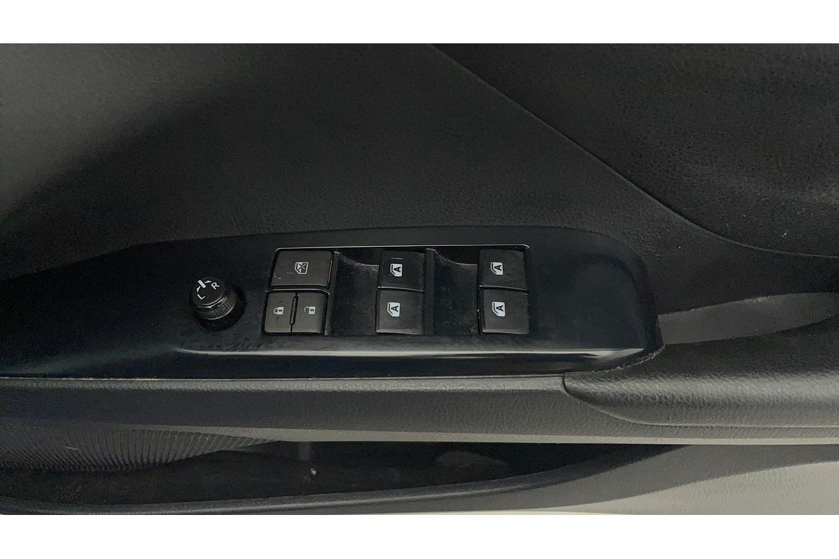 2020 Toyota Camry Ascent AXVH71R