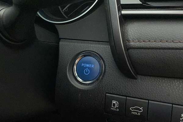 2020 Toyota Camry Ascent AXVH71R