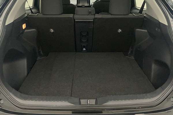 2023 Toyota YARIS CROSS GX MXPB10R