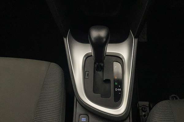 2023 Toyota YARIS CROSS GX MXPB10R