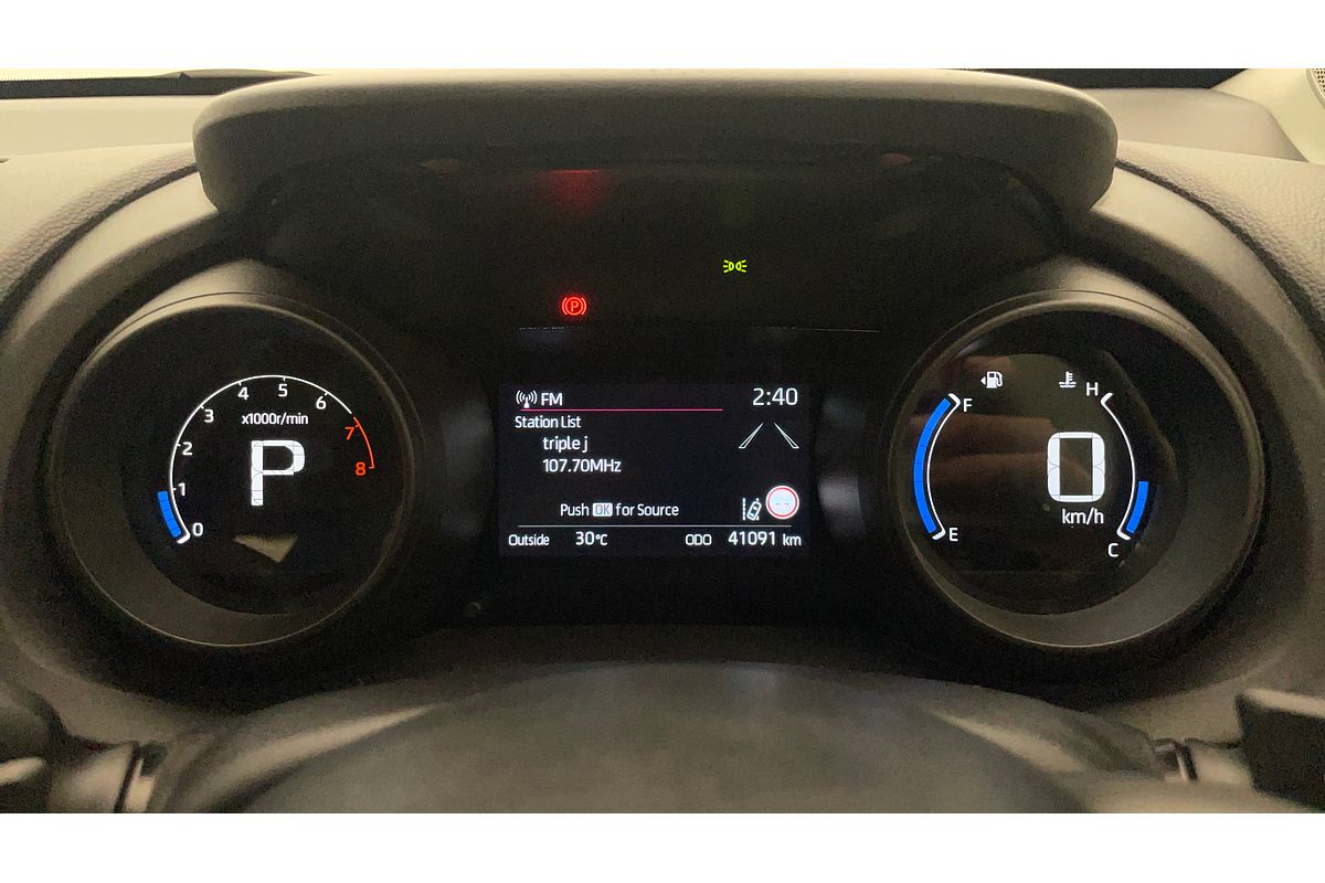 2023 Toyota YARIS CROSS GX MXPB10R