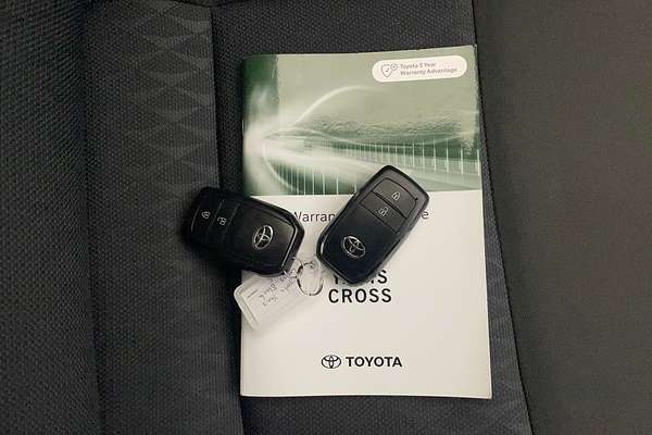 2023 Toyota YARIS CROSS GX MXPB10R