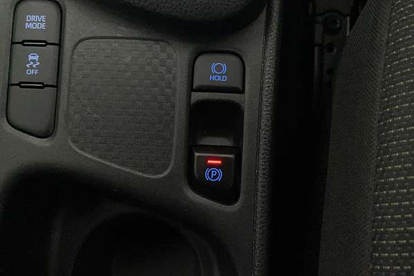 2023 Toyota YARIS CROSS GX MXPB10R