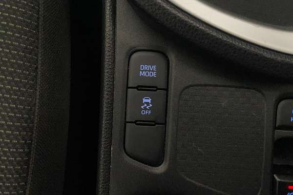 2023 Toyota YARIS CROSS GX MXPB10R