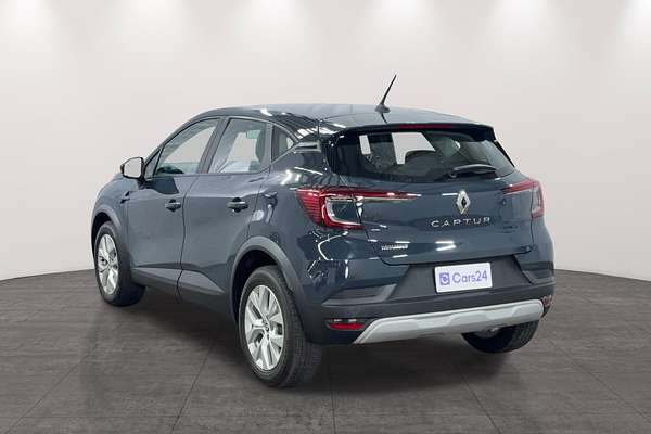 2022 Renault Captur Intens XJB