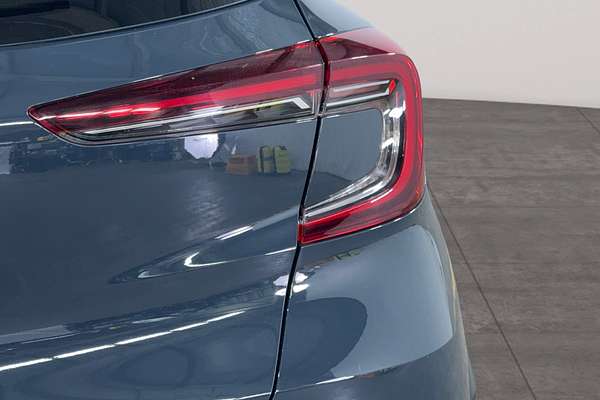 2022 Renault Captur Intens XJB