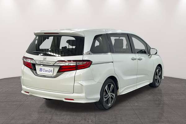 2015 Honda Odyssey VTi-L 5th Gen