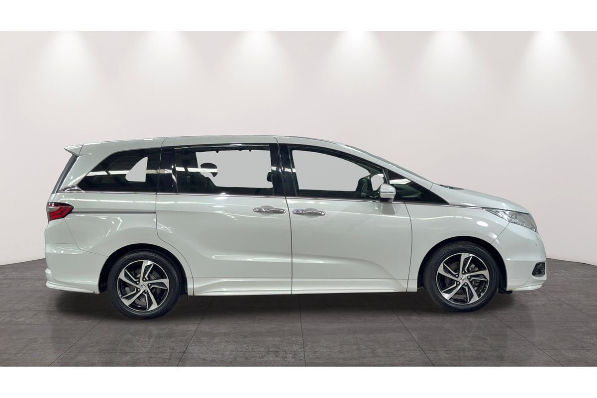 2015 Honda Odyssey VTi-L 5th Gen