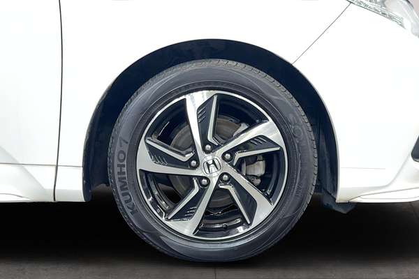 2015 Honda Odyssey VTi-L 5th Gen