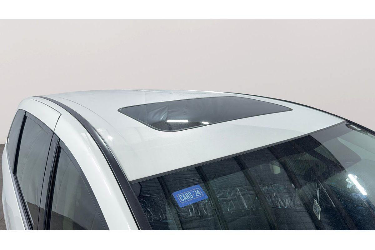 2015 Honda Odyssey VTi-L 5th Gen