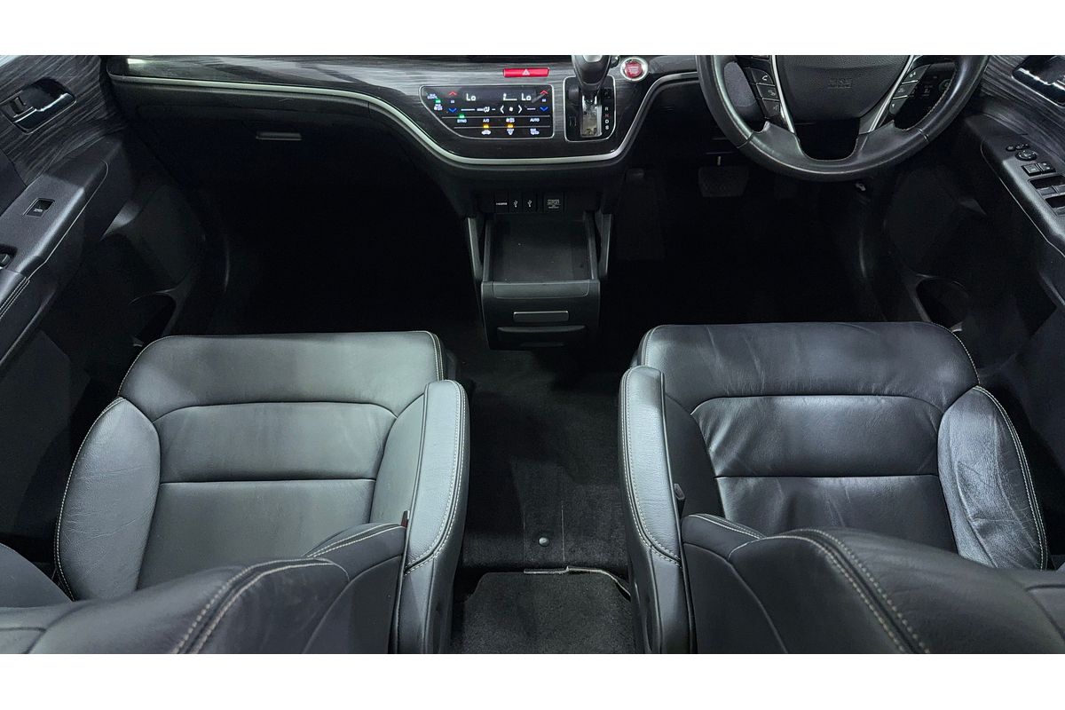 2015 Honda Odyssey VTi-L 5th Gen