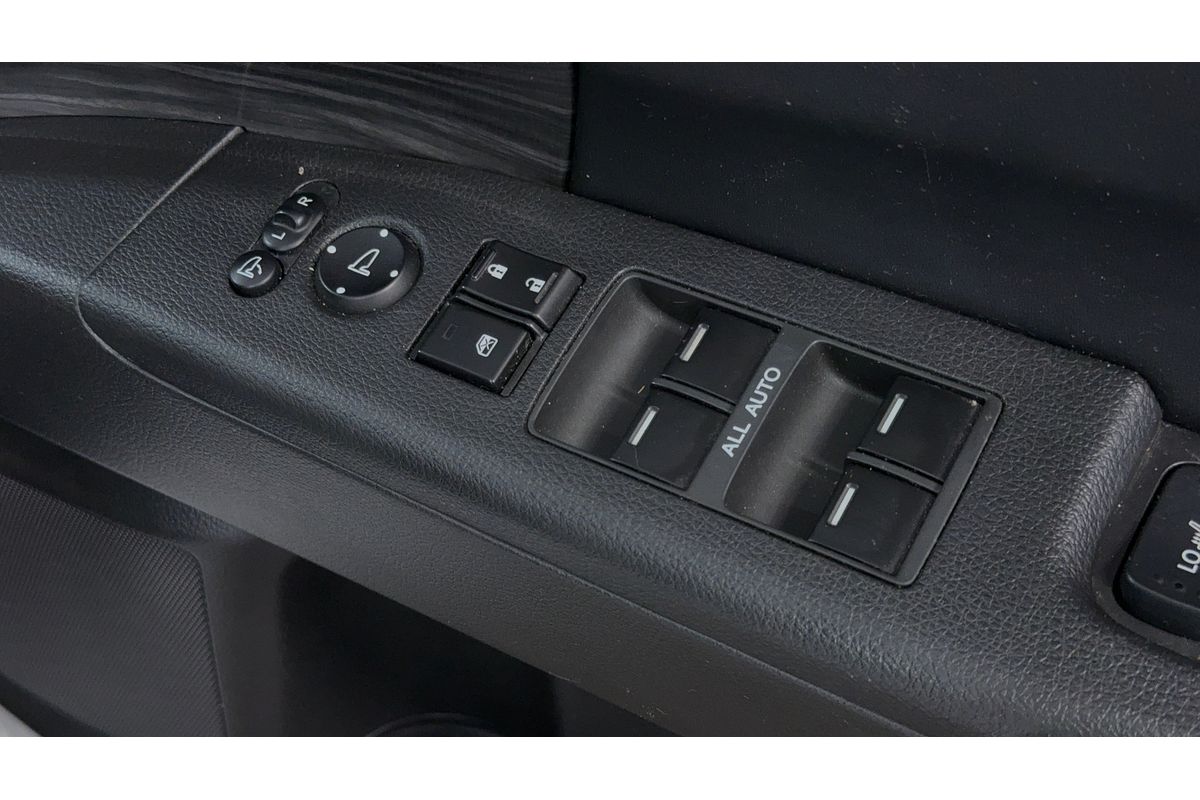 2015 Honda Odyssey VTi-L 5th Gen