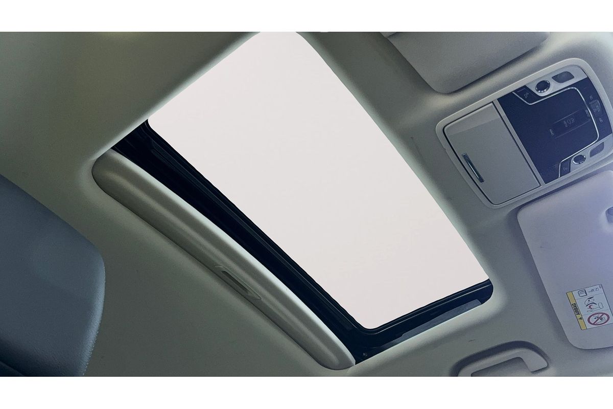 2015 Honda Odyssey VTi-L 5th Gen