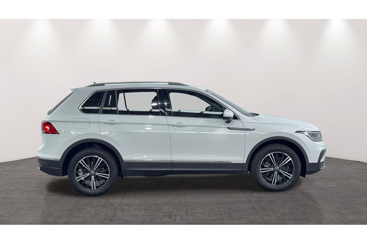 2021 Volkswagen Tiguan 132TSI Life 5N