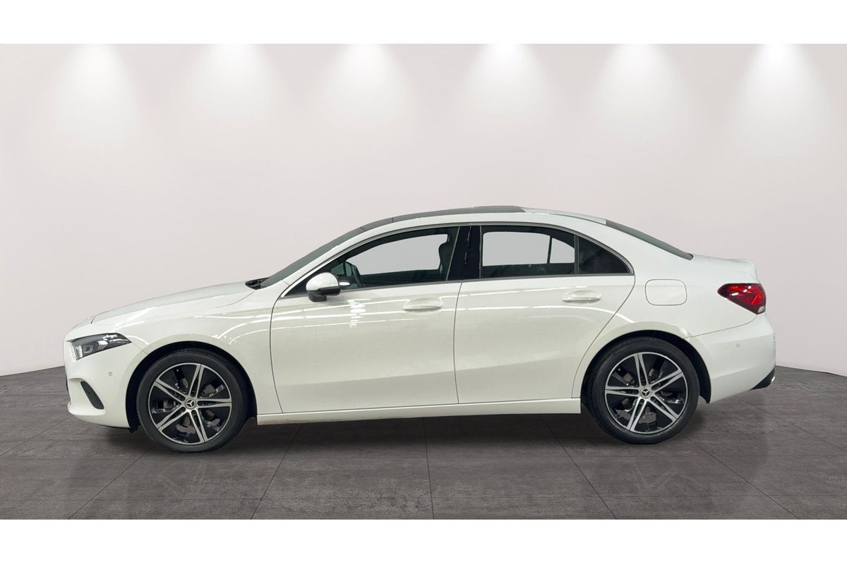 2018 Mercedes-Benz A-Class A200 V177