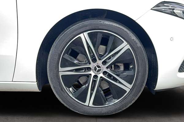 2018 Mercedes-Benz A-Class A200 V177