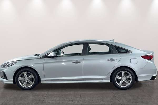 2018 Hyundai Sonata Active LF4