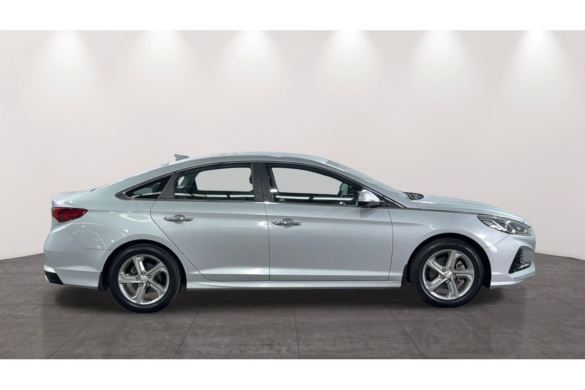 2018 Hyundai Sonata Active LF4