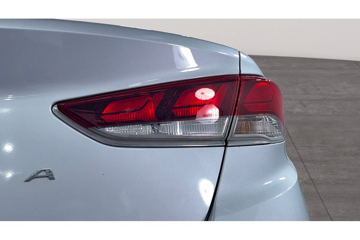 2018 Hyundai Sonata Active LF4