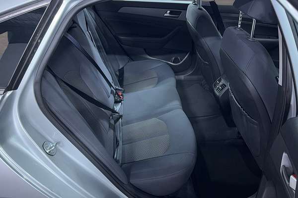 2018 Hyundai Sonata Active LF4