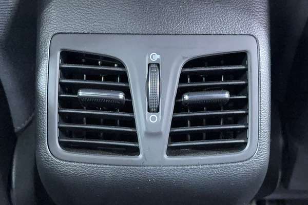 2018 Hyundai Sonata Active LF4