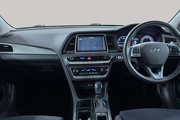 2018 Hyundai Sonata Active LF4