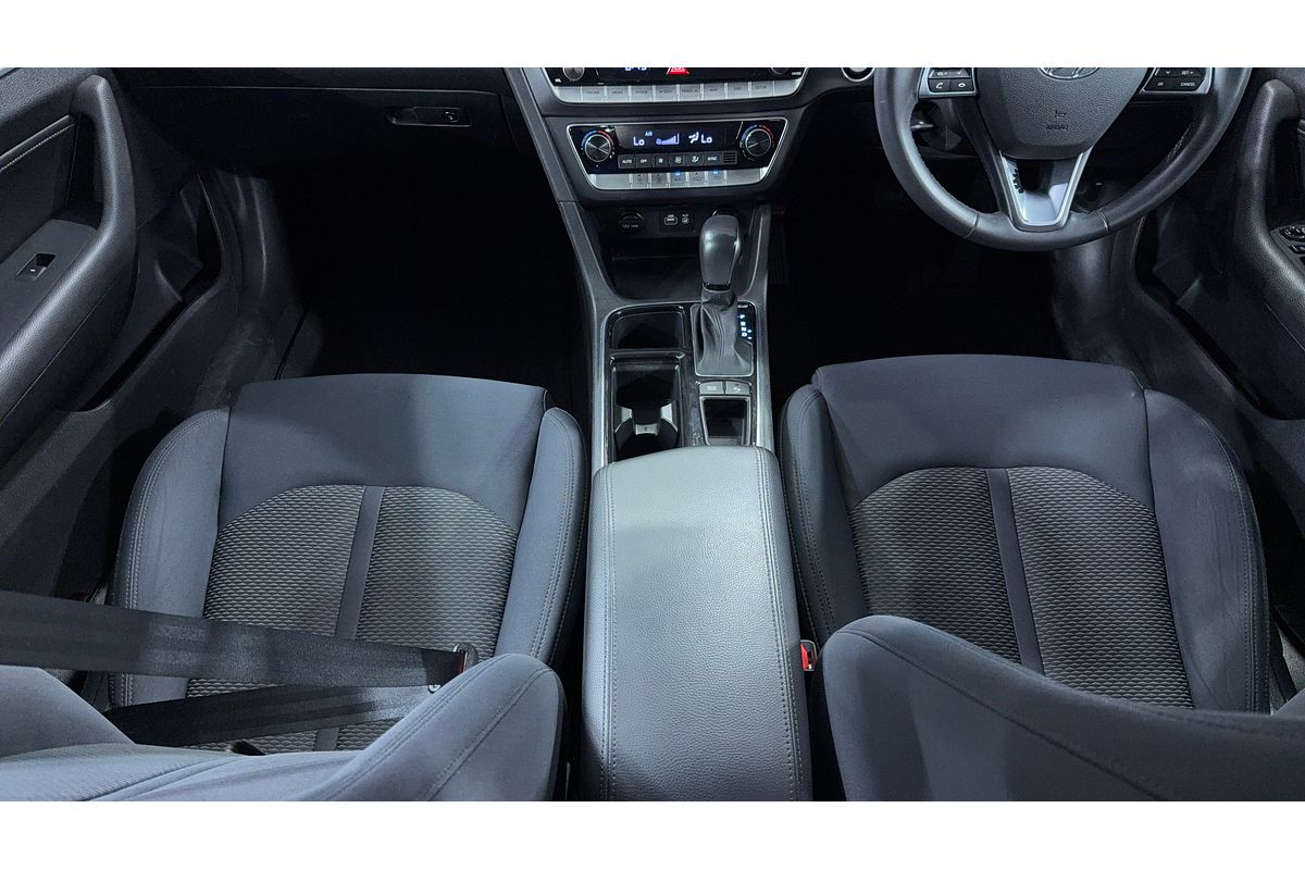 2018 Hyundai Sonata Active LF4