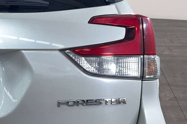 2019 Subaru Forester 2.5i S5