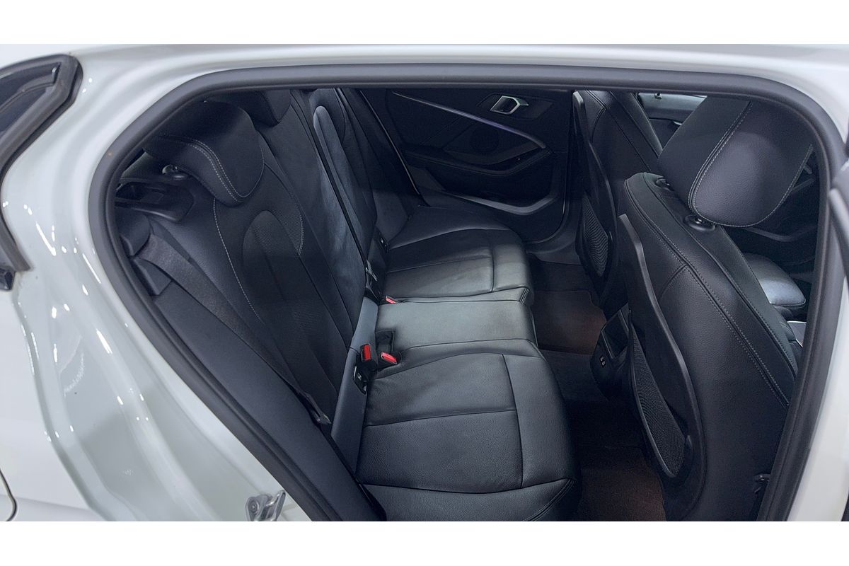 2021 BMW 1 Series 118i M Sport F40