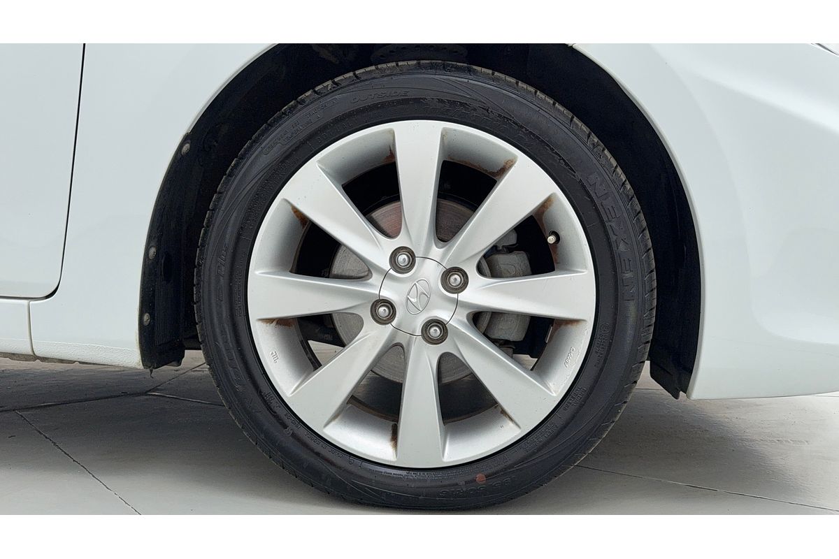 2017 Hyundai Accent Sport RB6