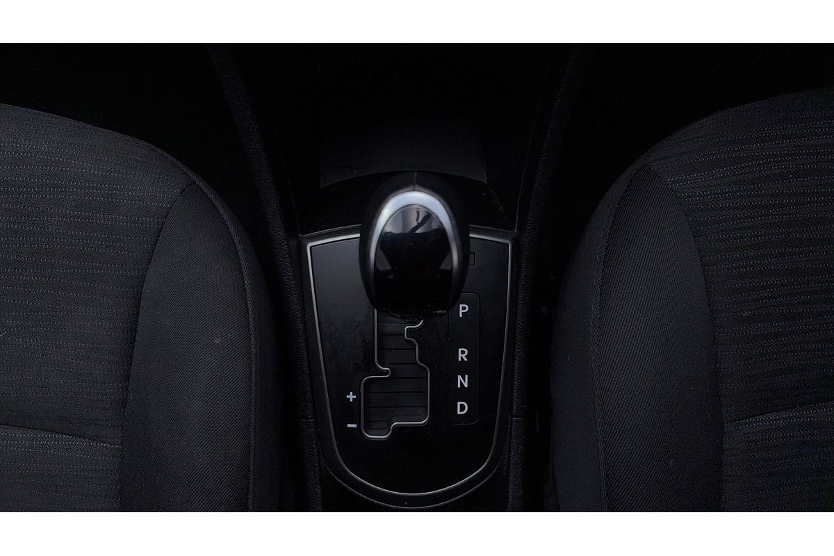 2017 Hyundai Accent Sport RB6