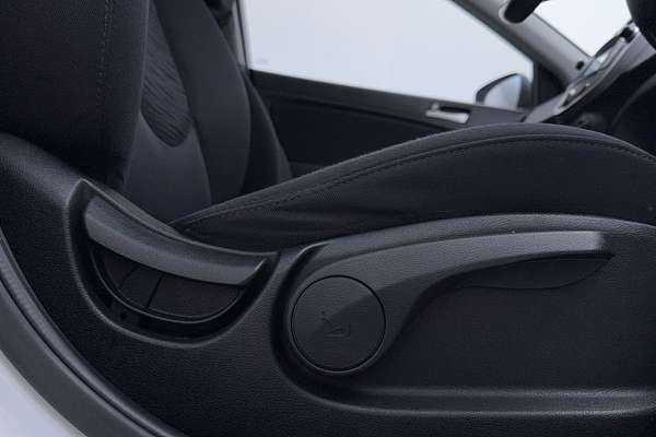 2017 Hyundai Accent Sport RB6