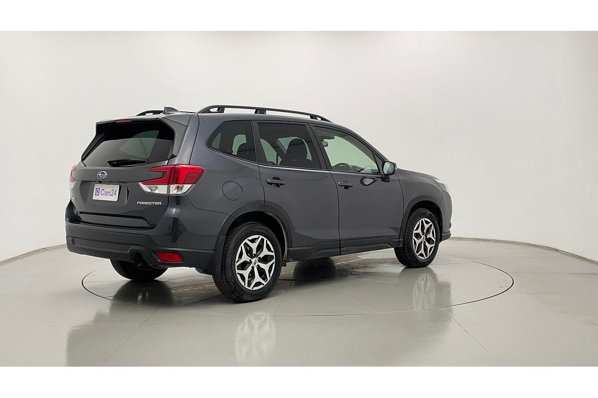 2023 Subaru Forester 2.5i 50 Years Edition S5